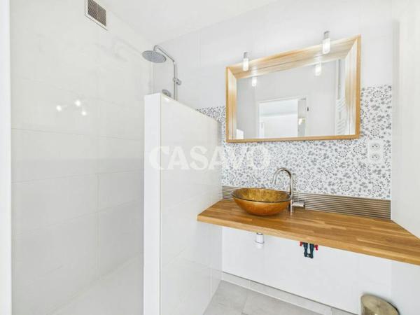 Vente Appartement 2 pièces de 50m² - 33290 Blanquefort