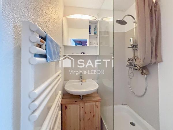 Beau studio sans travaux , proche plage