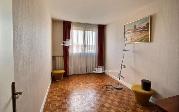 Appartement à vendre    4 pièces • 82 m2 Saint-Maur-des-Fossés