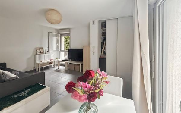 Appartement à vendre    1 pièce •  Toulouse