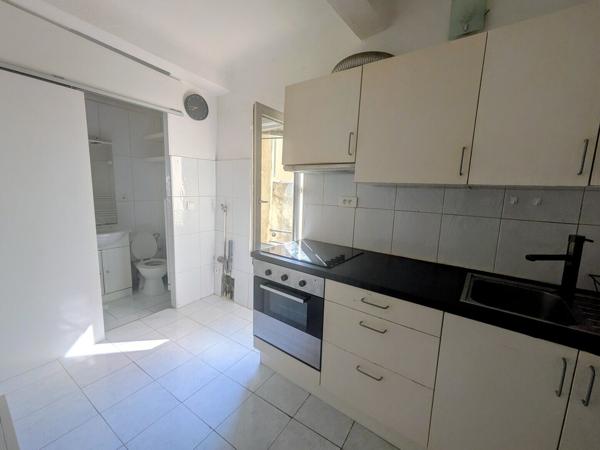 T1 en haut du cours mirabeau (création balcon possible)