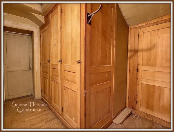 Dpt Sarthe (72), à vendre LE LUDE immeuble de rapport 9 pièces