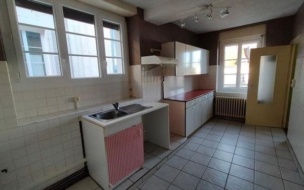 Appartement à louer    4 pièces •  Saint-Aignan