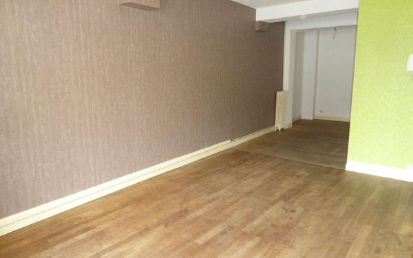 Appartement à louer    4 pièces •  Saint-Aignan