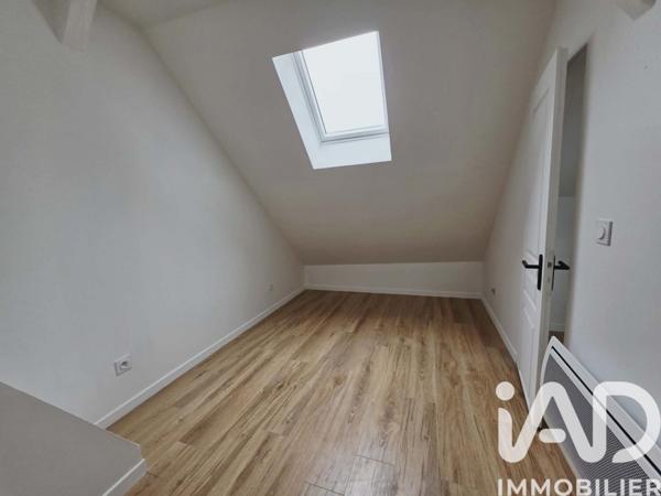 Location appartement 4 pièces 55 m² Villeneuve-sur-Yonne