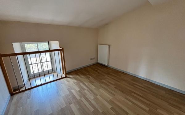 Appartement à vendre    2 pièces • 52 m2 Chavannes