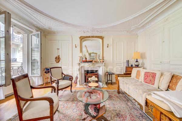 Appartement à vendre 6 pièces PARIS 8EME ARRONDISSEMENT (75)