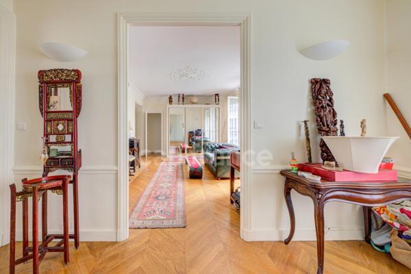 Appartement à vendre 6 pièces PARIS 8EME ARRONDISSEMENT (75)