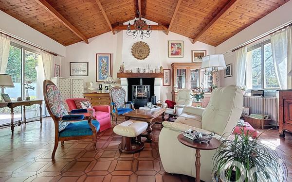 Maison à vendre    5 pièces • 149,69 m2 Challans