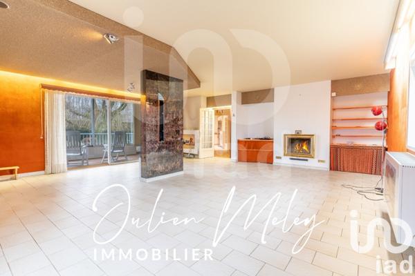 Maison d’architecte 12 pièces de 283 m² à Montbéliard (25200)