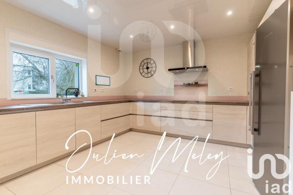 Maison d’architecte 12 pièces de 283 m² à Montbéliard (25200)