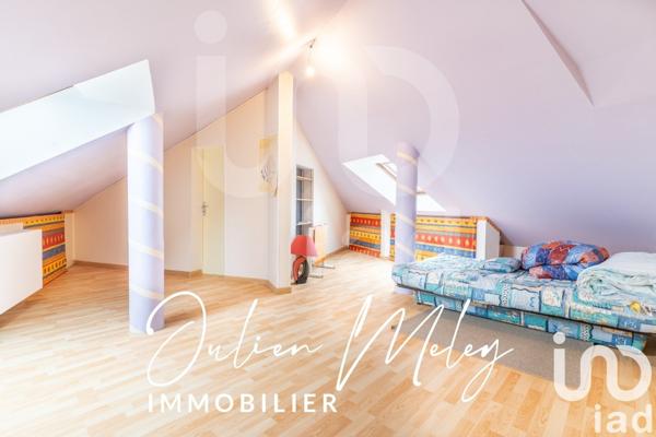 Maison d’architecte 12 pièces de 283 m² à Montbéliard (25200)