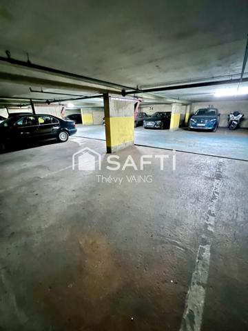 PLACE DE PARKING DE 20m2