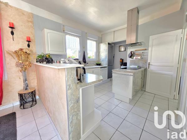 Maison à vendre 5 pièces 91 m² Le Perray-en-Yvelines