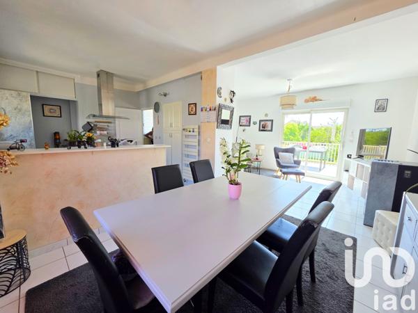 Maison à vendre 5 pièces 91 m² Le Perray-en-Yvelines