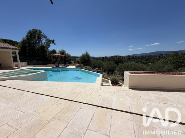 Location maison 5 pièces 287 m² Châteauneuf-Grasse