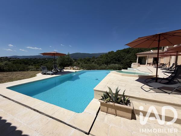 Location maison 5 pièces 287 m² Châteauneuf-Grasse