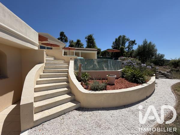 Location maison 5 pièces 287 m² Châteauneuf-Grasse