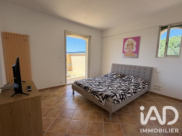 Location maison 5 pièces 287 m² Châteauneuf-Grasse