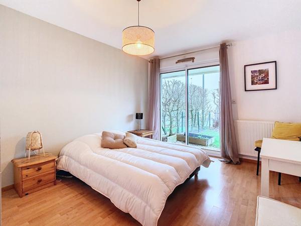 EXCLUSIVITÉ BREST : A louer appartement T3, avec jardin et garage entièrement meublé