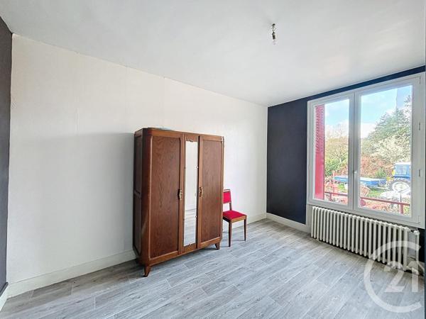 Maison à vendre  7 pièces - 140 m2 BELLENAVES - 03