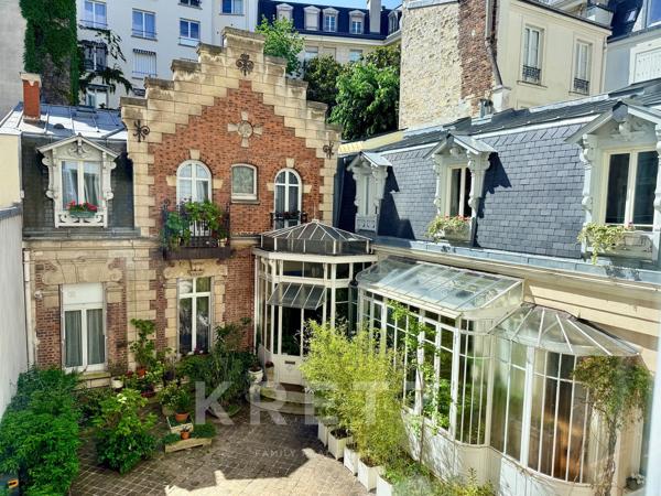 Appartement d’Exception au Cœur du 7ᵉ  – Élégance Haussmannienne et Design Contemporain