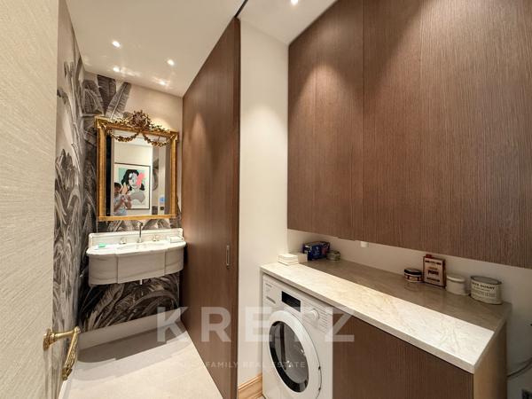 Appartement d’Exception au Cœur du 7ᵉ  – Élégance Haussmannienne et Design Contemporain