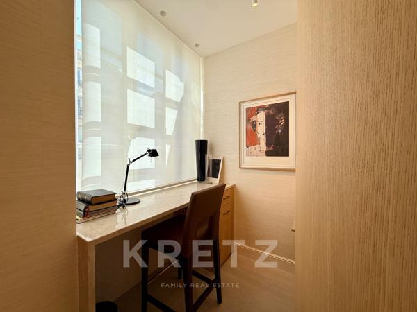 Appartement d’Exception au Cœur du 7ᵉ  – Élégance Haussmannienne et Design Contemporain