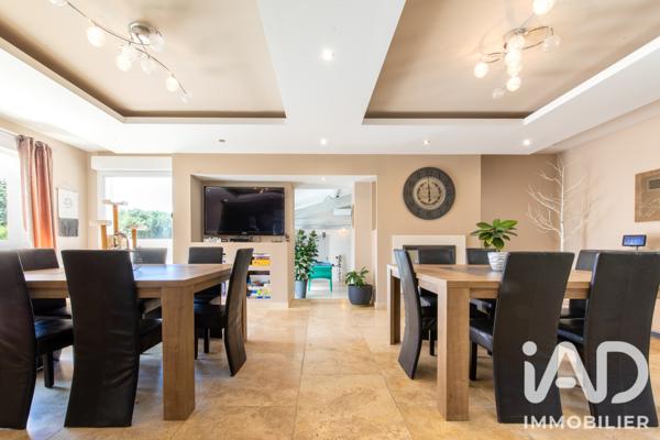 Maison (prestige) à vendre 11 pièces 275 m² Carpentras