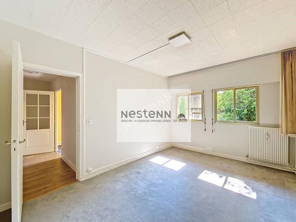 Appartement de type 3 dans résidence sécurisée avec 2 stationnements privatifs POITIERS - QUARTIER SAINT HILAIRE