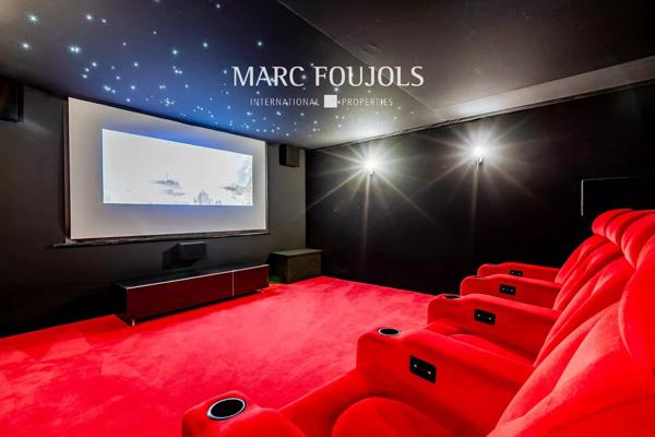 Oise – Maison 525 m² – Piscine intérieure