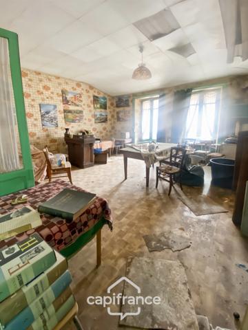 Exclusif, Immeuble à vendre CUISEAUX (71), locaux commerciaux loués - 2 plateaux à créer.