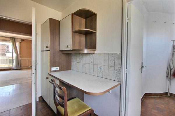 Hyper centre d'Asnières Sur Seine 3 pièces de 74 m2 avec balcon + box