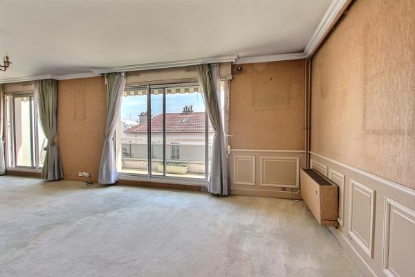 Hyper centre d'Asnières Sur Seine 3 pièces de 74 m2 avec balcon + box