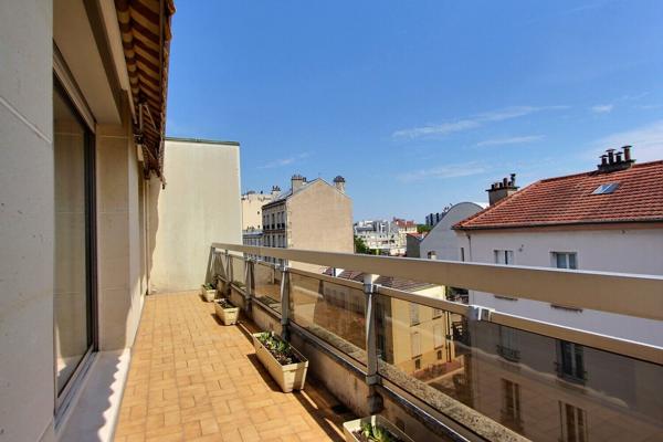 Hyper centre d'Asnières Sur Seine 3 pièces de 74 m2 avec balcon + box