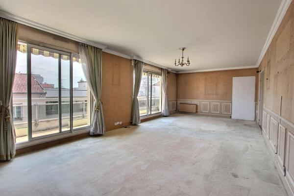 Hyper centre d'Asnières Sur Seine 3 pièces de 74 m2 avec balcon + box
