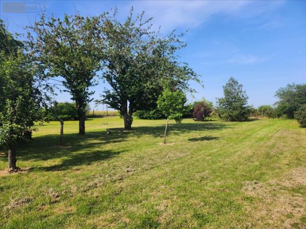 Maison à vendre à Bessais-le-Fromental dans le Cher (18210), ref : 1083922DA