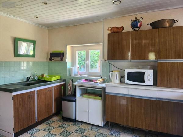 Maison à vendre à Bessais-le-Fromental dans le Cher (18210), ref : 1083922DA