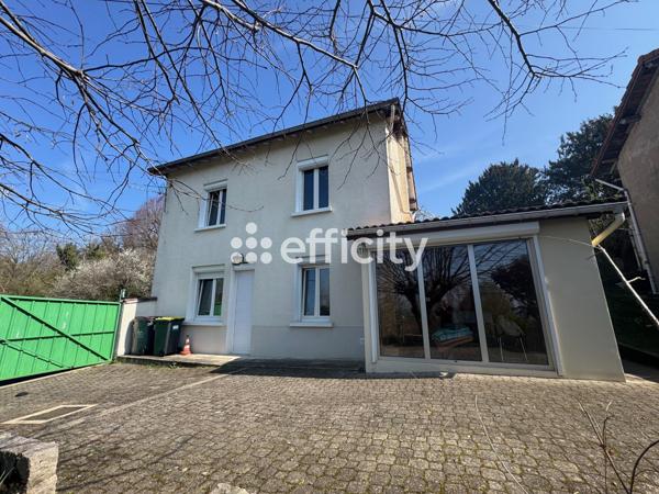 Maison 6 pièces - 97 m² Exclusivité efficity