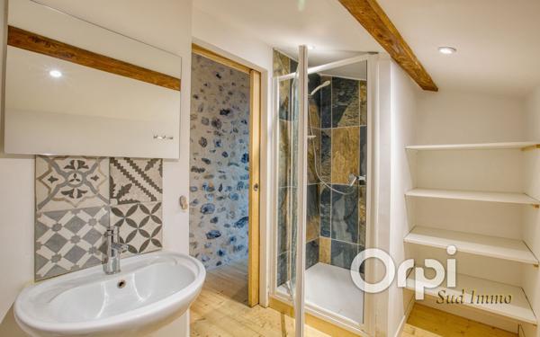 Maison à louer    2 pièces •  Alba-la-Romaine