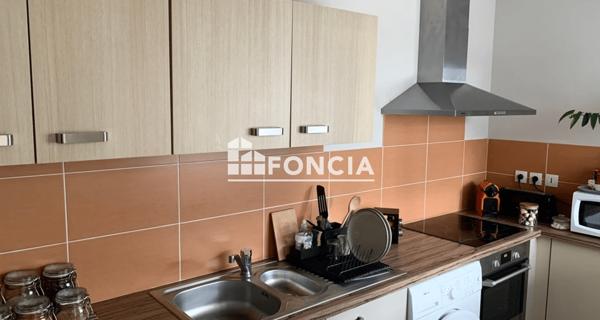Location Appartement 3 pièces 64.52 m² - Larmor-plage 56260