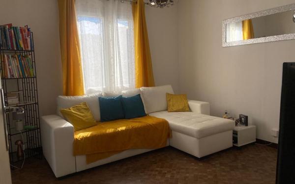 Maison à vendre    4 pièces • 90 m2 Saint-Paul-Trois-Châteaux