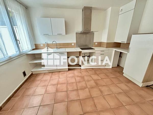 Location Appartement 4 pièces 78.65 m² - Lunel 34400