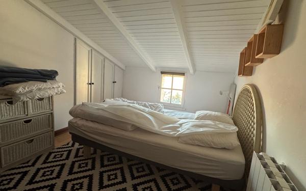 Maison à vendre    8 pièces •  Saint-Pierre-d'Oléron