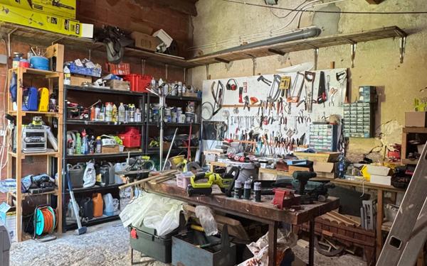 Maison à vendre    8 pièces •  Saint-Pierre-d'Oléron