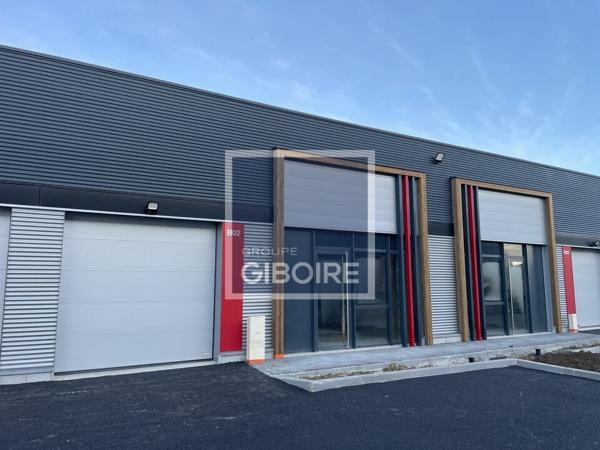 Local d'activites 195 m² à vendre MORDELLES (réf : 35.5918)