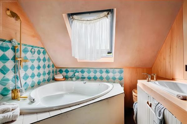 PLOMELIN (29) Penty à vendre 5 pièces de 90 m² habitable - Véranda - Terrain de 1 200 m²