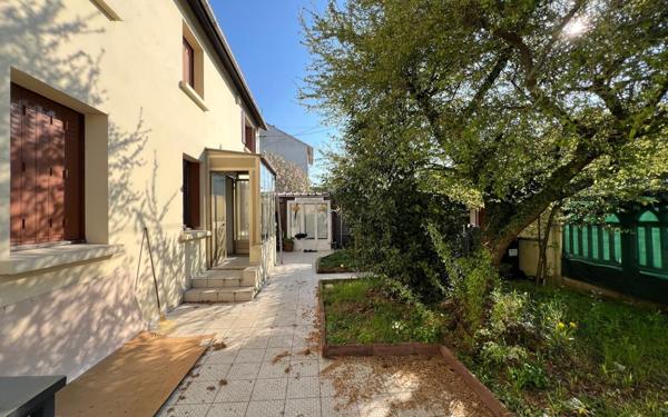 Maison à vendre    7 pièces •  Champigny-sur-Marne