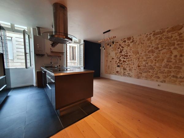 BORDEAUX SAINT MICHEL - T3 DUPLEX NERIGEAN