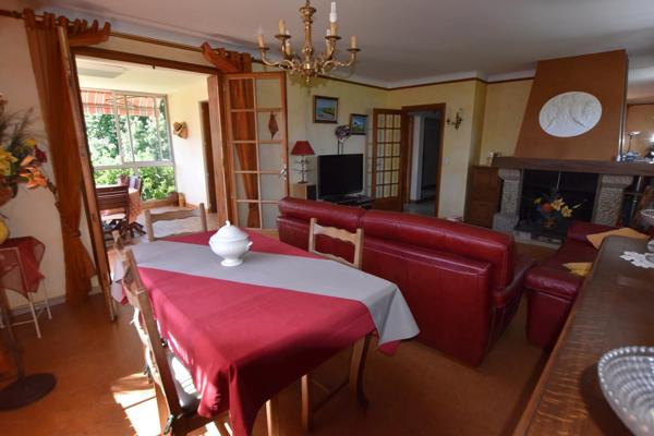 Vente Maison 8 pièces 270 m2 à Lavelanet